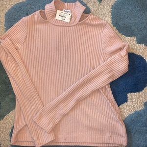 NWT BB Dakota light cutout sweater